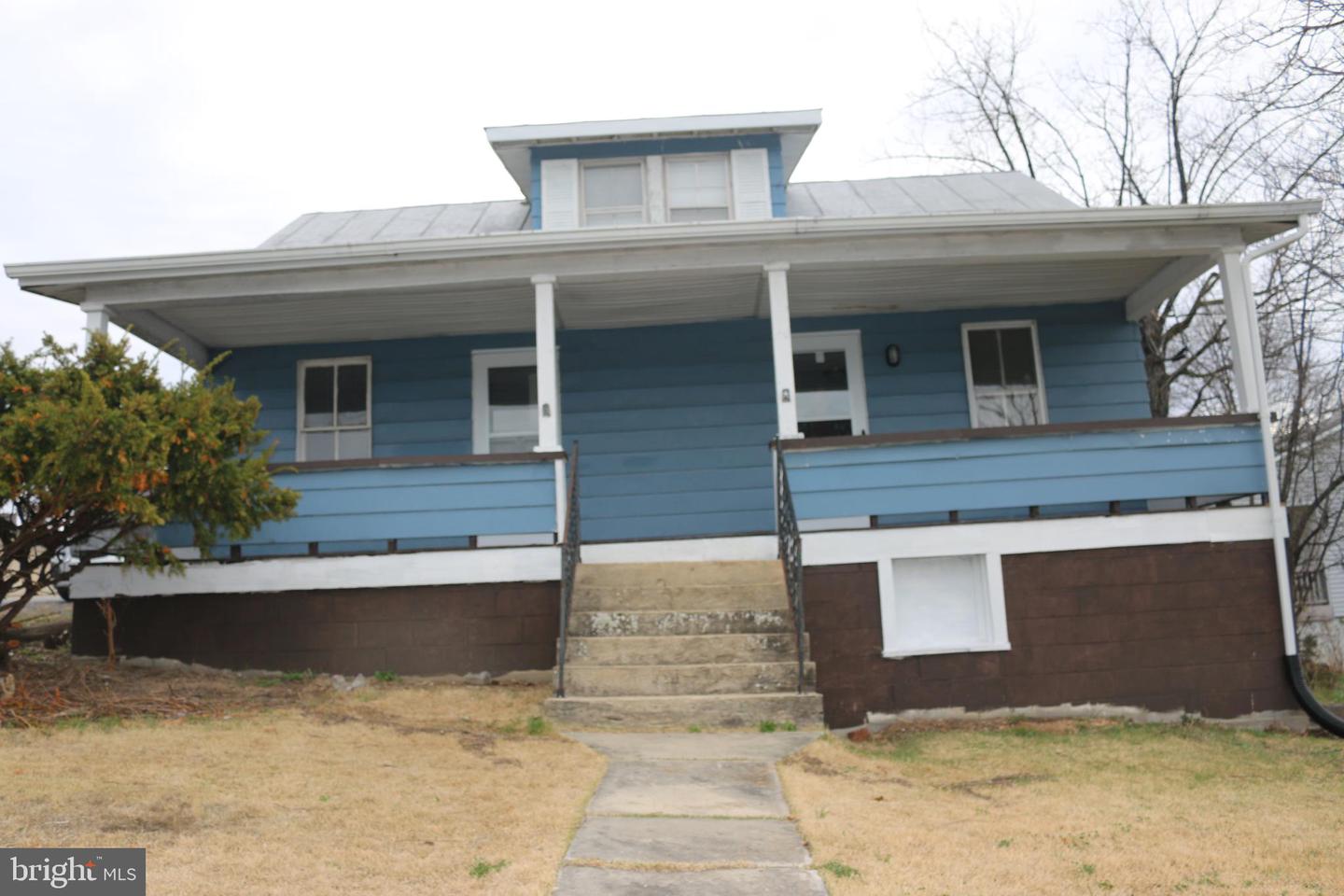 216 N Main St Property Photo 26
