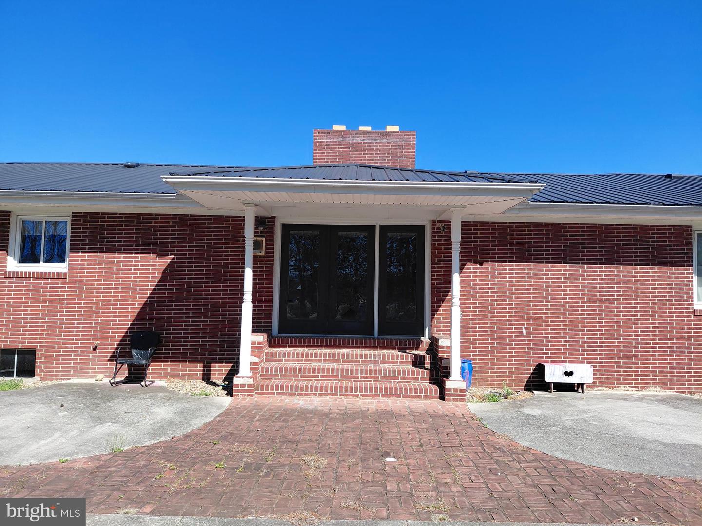 1 Pepsi Ln Property Photo 6