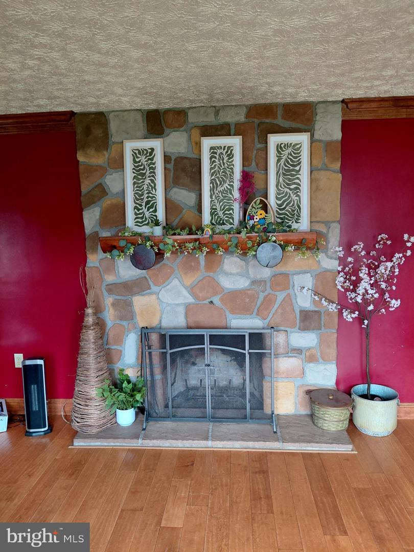 1 Pepsi Ln Property Photo 11