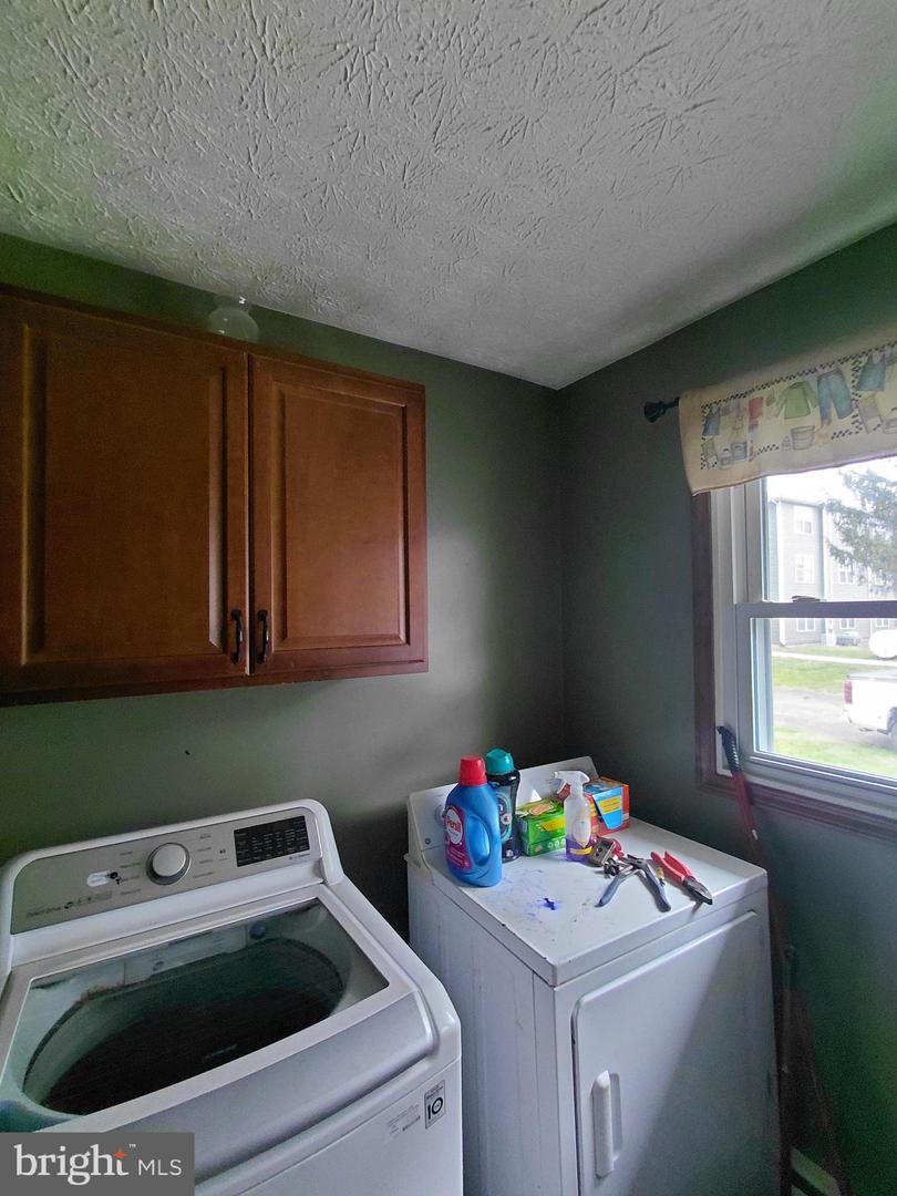 1 Pepsi Ln Property Photo 46