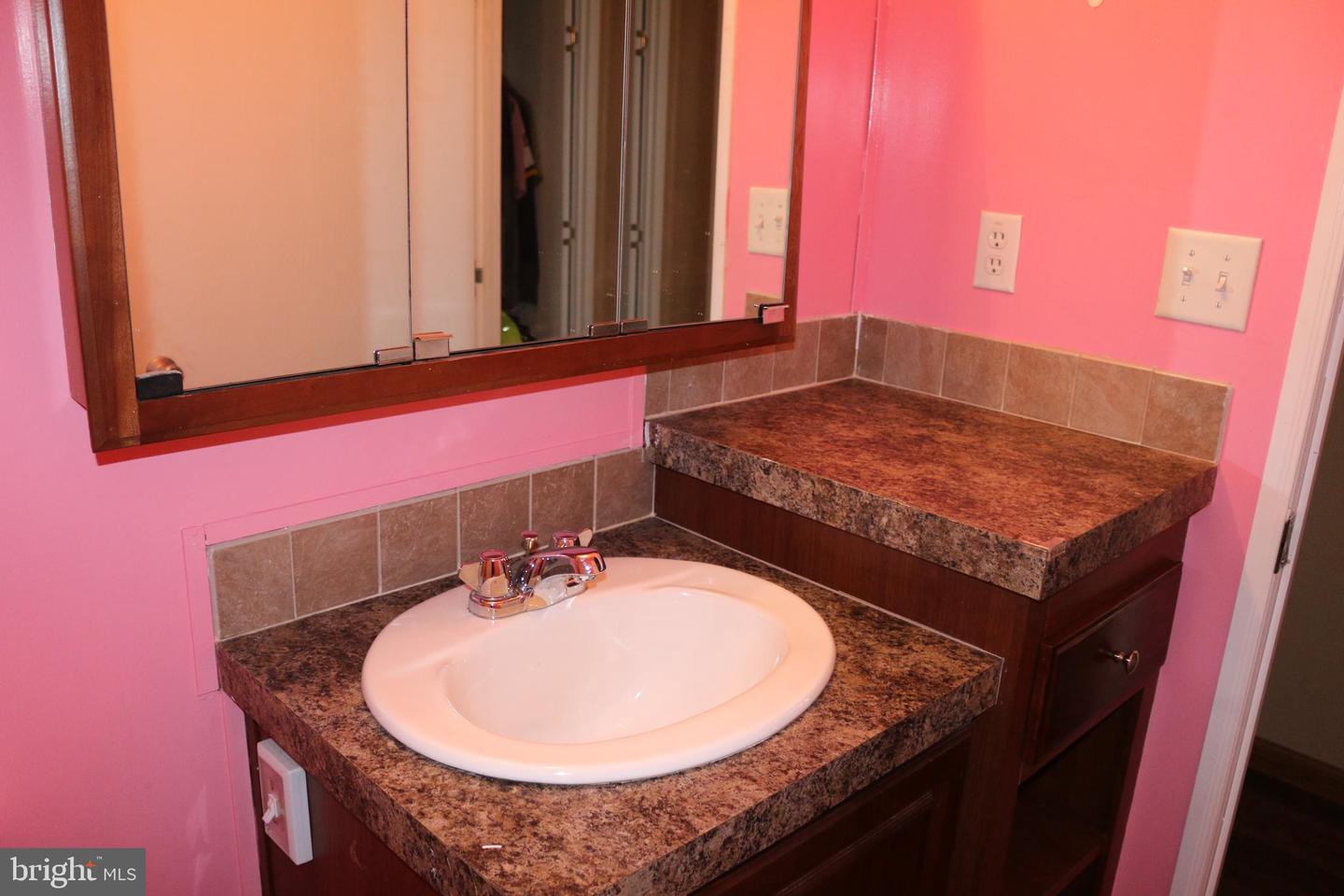 409 Sky Valley Dr Property Photo 31