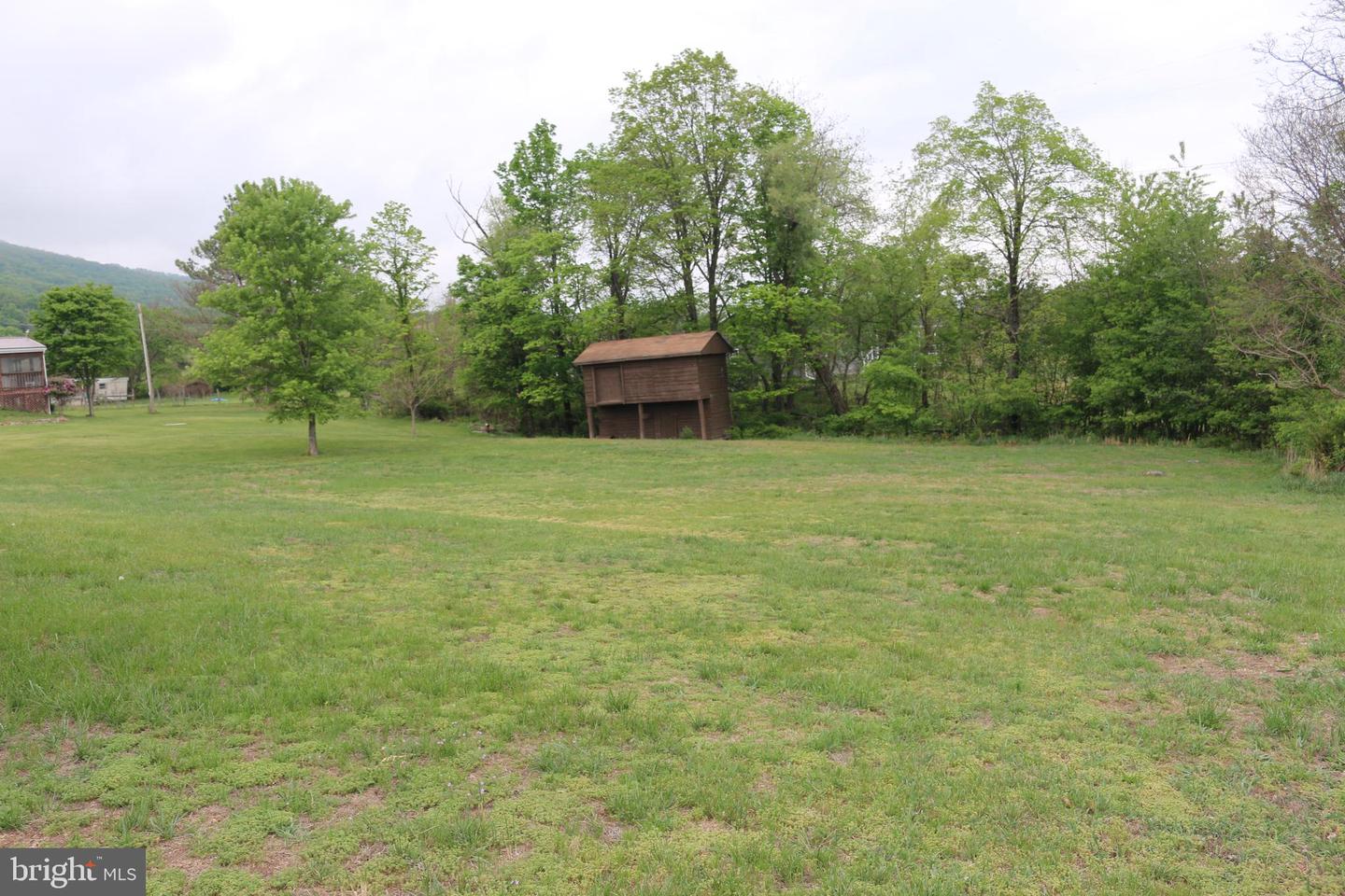 409 Sky Valley Dr Property Photo 44
