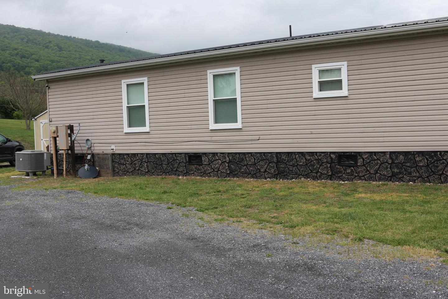 409 Sky Valley Dr Property Photo 48