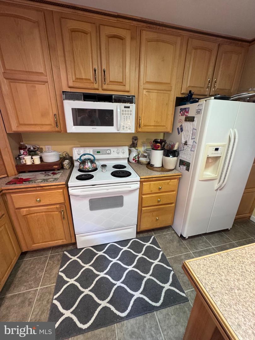 155 Foxdale Ln Property Photo 16
