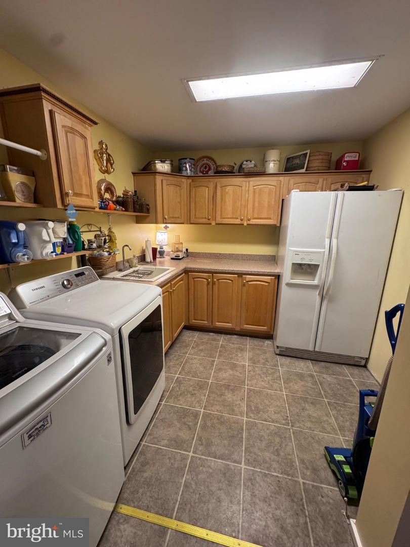 155 Foxdale Ln Property Photo 22