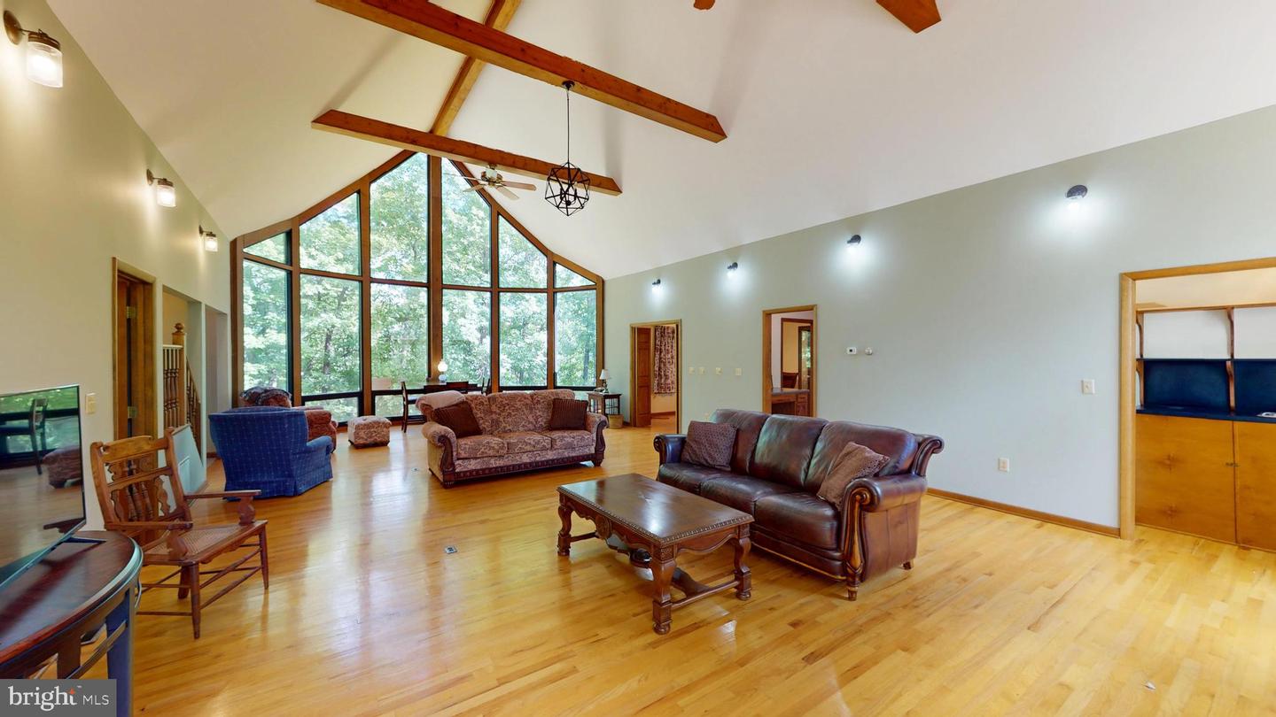 500 Maryvale Ln Property Photo 10
