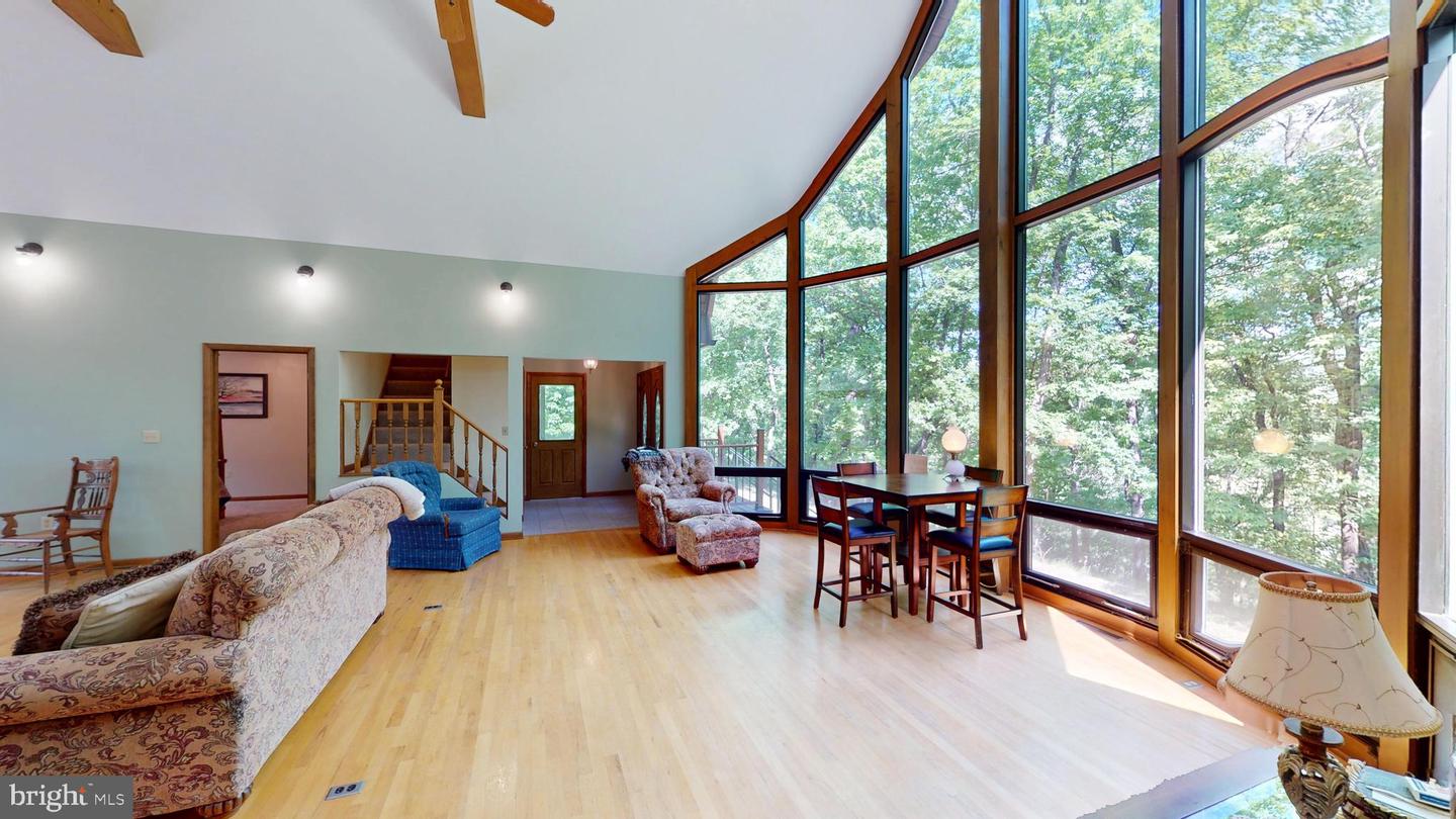 500 Maryvale Ln Property Photo 12