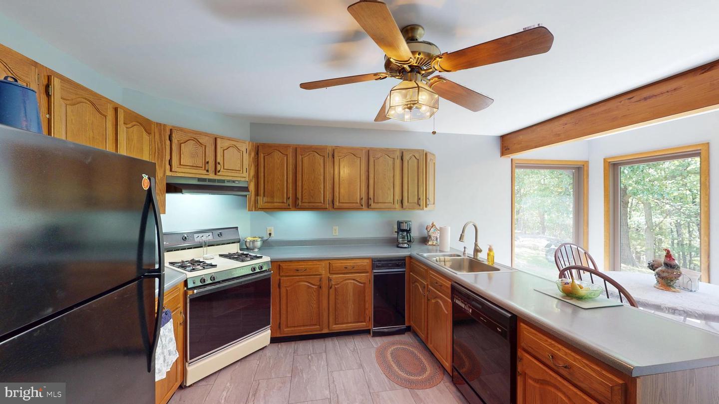 500 Maryvale Ln Property Photo 24