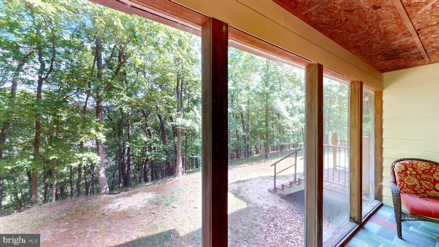 500 Maryvale Ln Property Photo 38