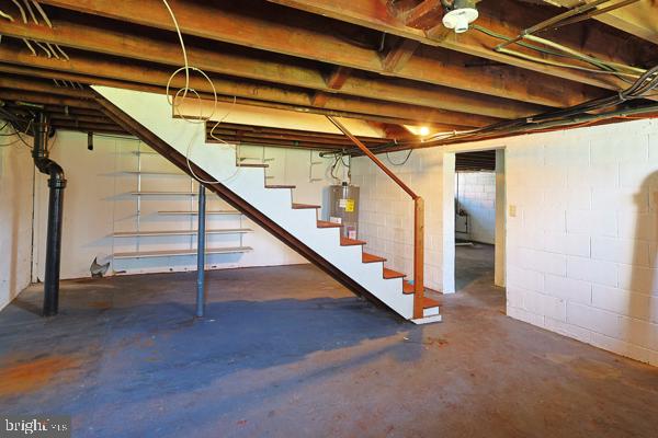 125 Pine St Property Photo 27