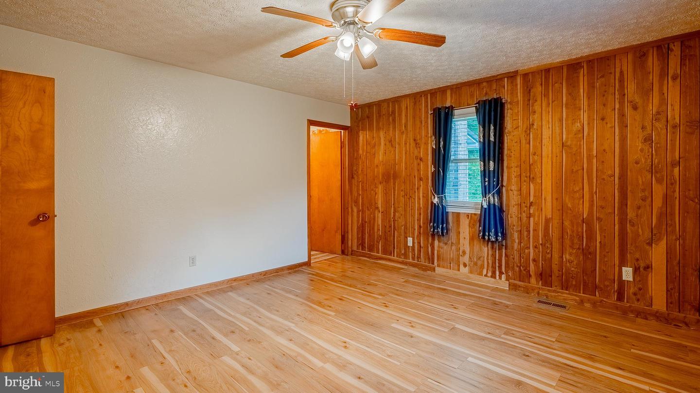 8462 N Fork Hwy Property Photo 47