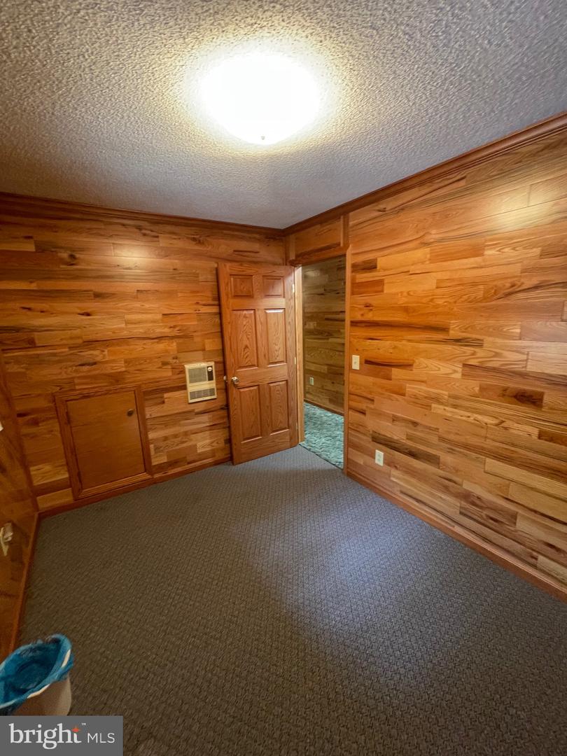 219 Eby Dr Property Photo 43