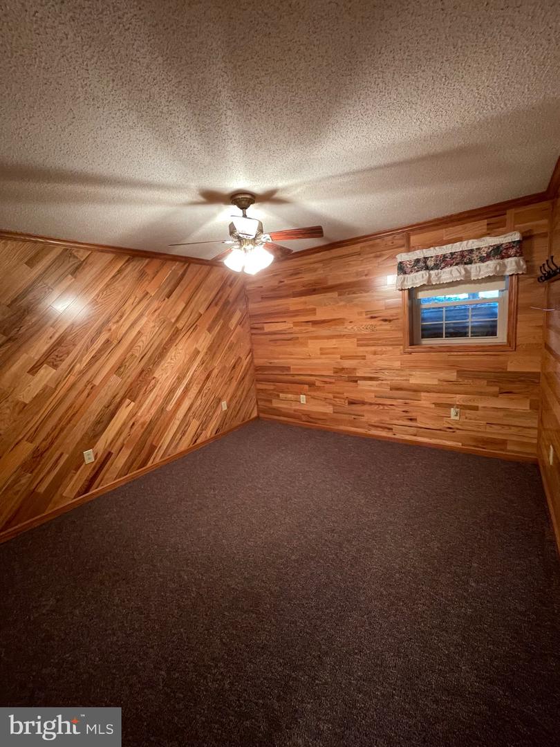 219 Eby Dr Property Photo 44
