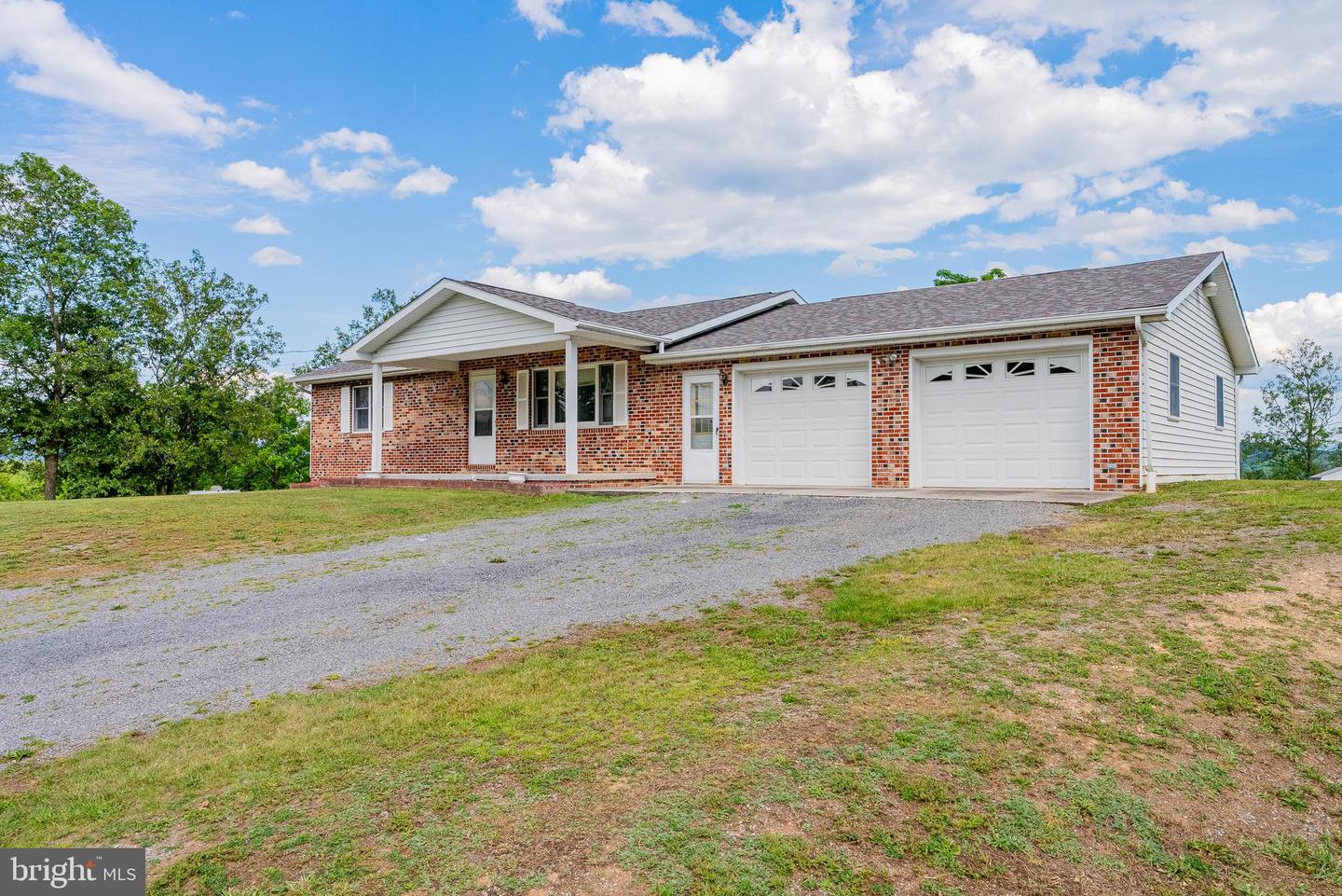 162 Stratus Dr Property Photo 8