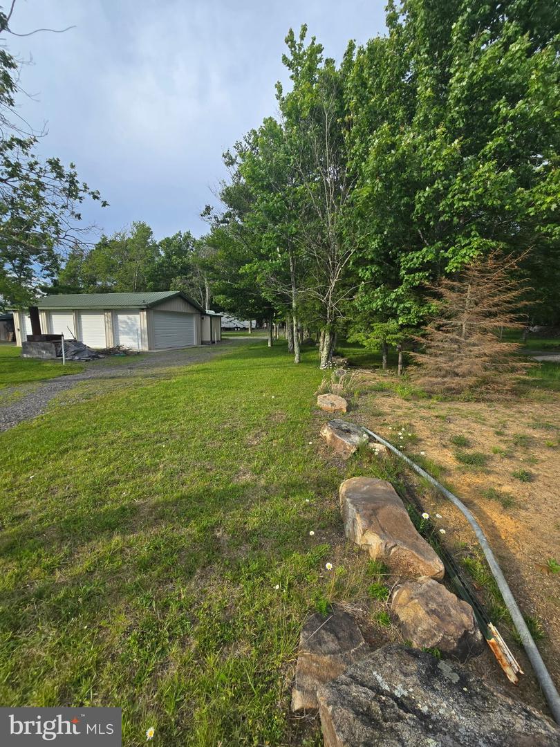 700 Paul Stahl Rd Property Photo 1