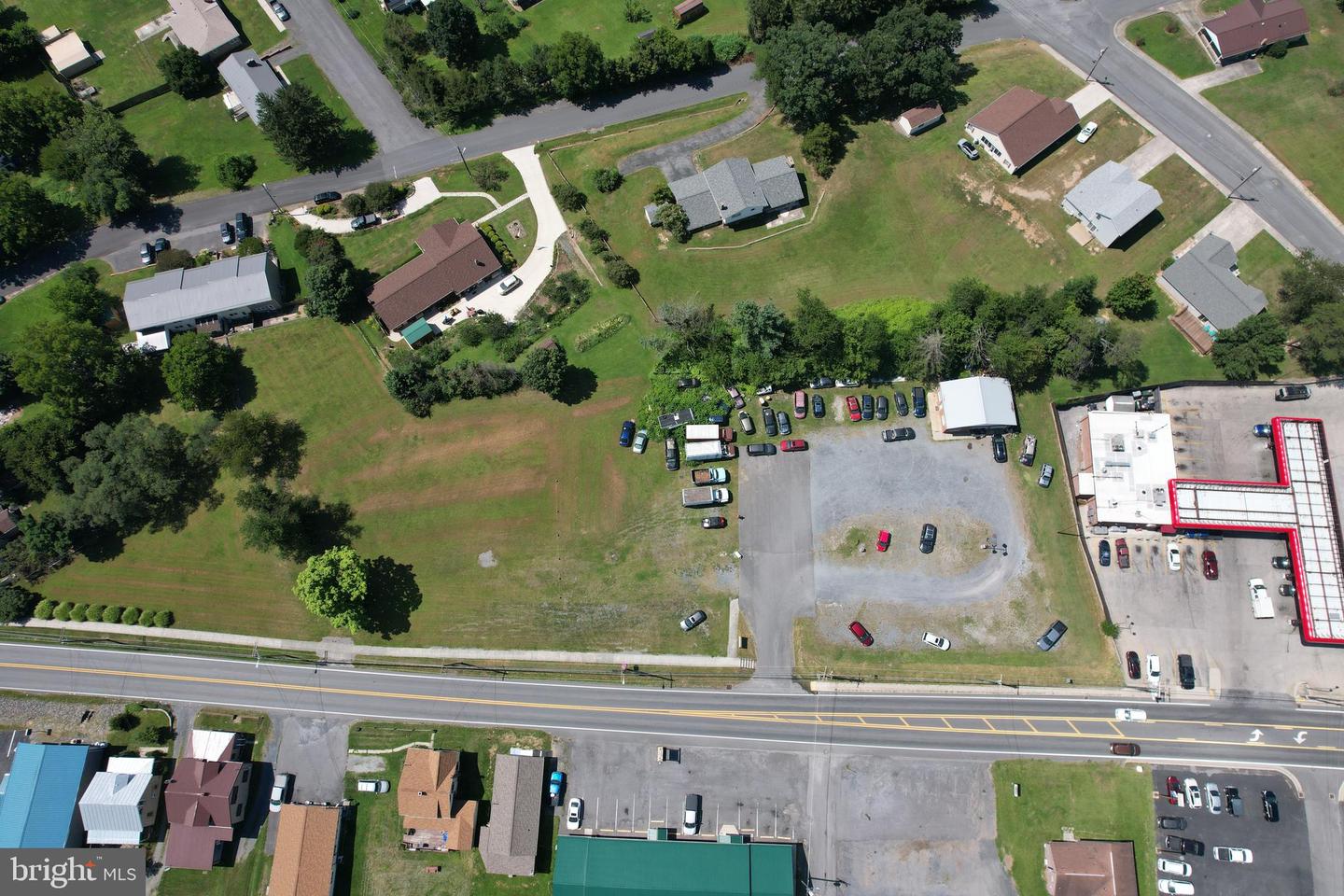 421 Keyser Ave Property Photo 11