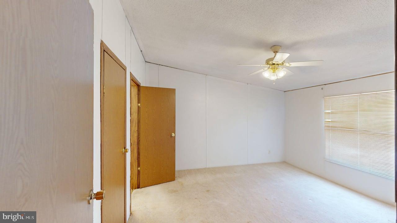 58 Creek St Property Photo 9