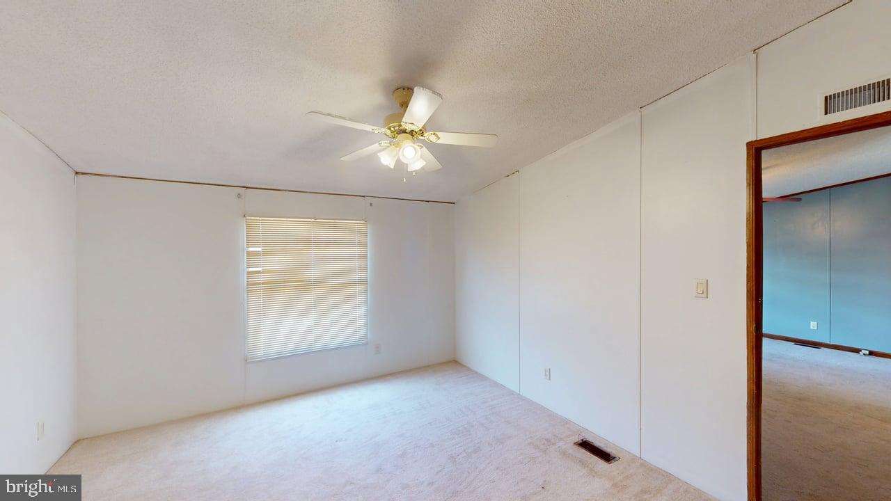 58 Creek St Property Photo 10