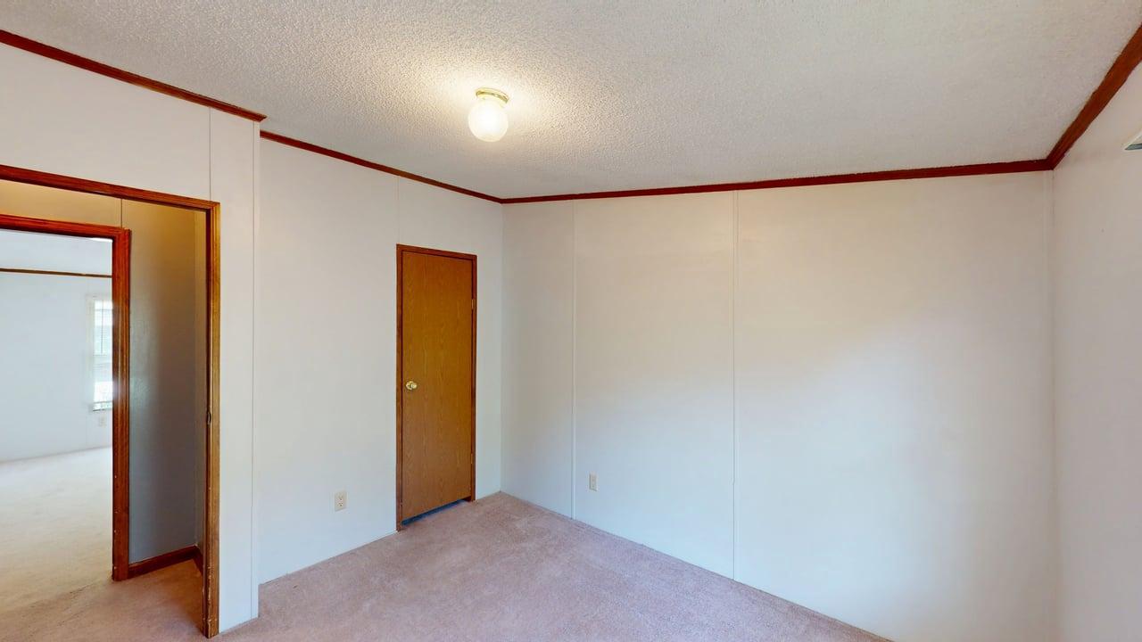 58 Creek St Property Photo 14