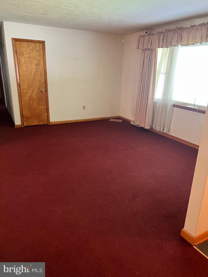 2266 Patterson Creek Rd Property Photo 17