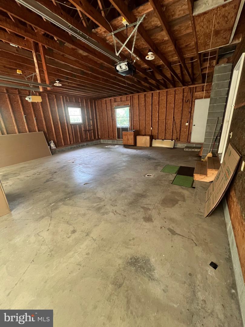 2266 Patterson Creek Rd Property Photo 37