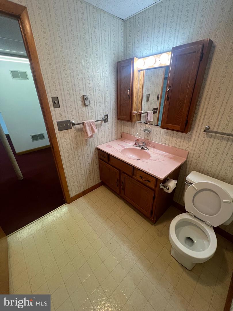 2266 Patterson Creek Rd Property Photo 55