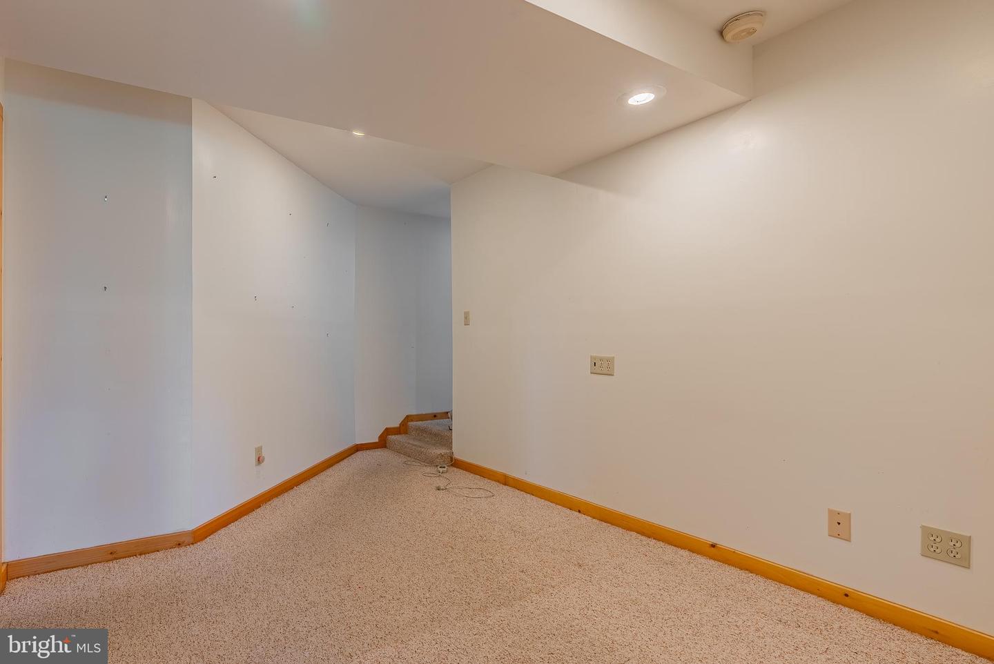 340 Palomino Dr Property Photo 45