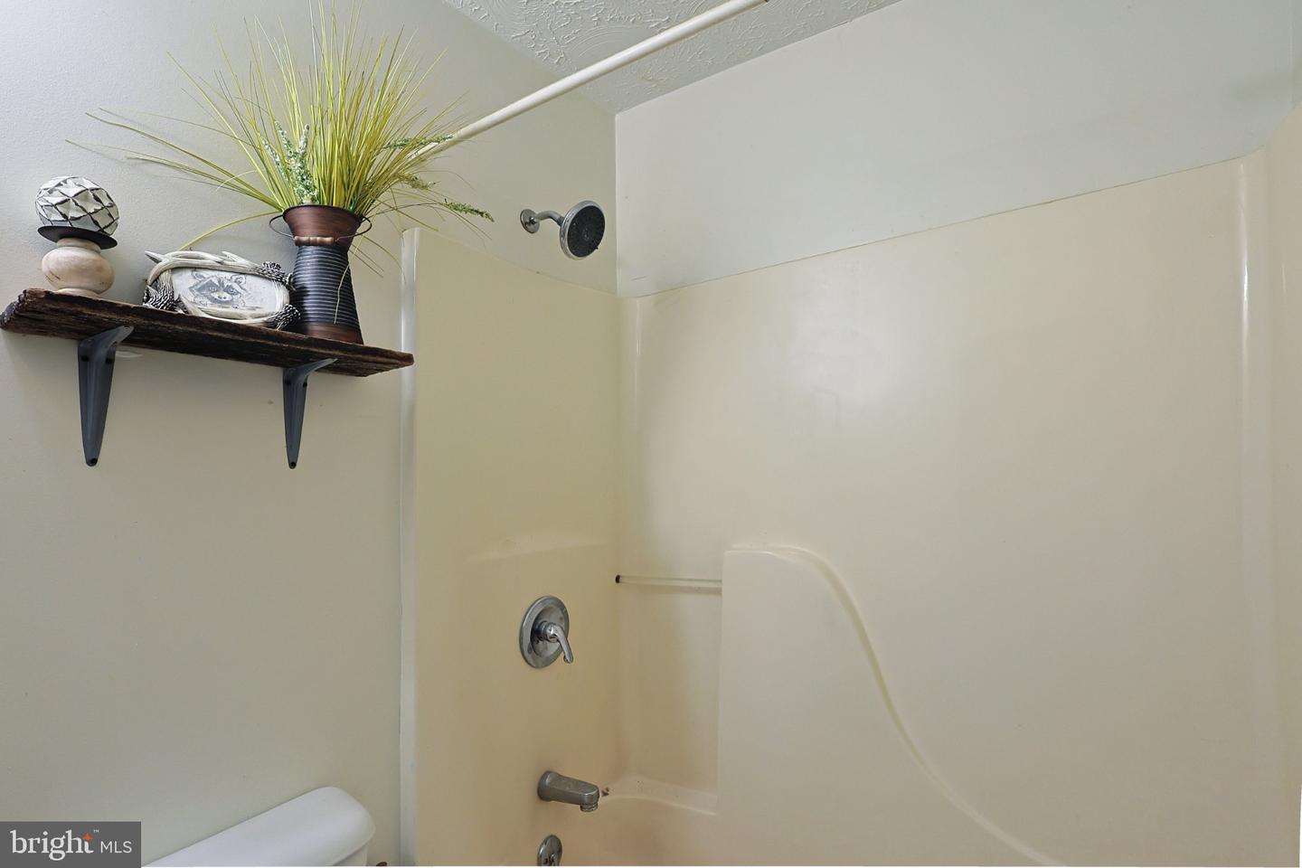 171 Twin Oaks Dr Property Photo 23