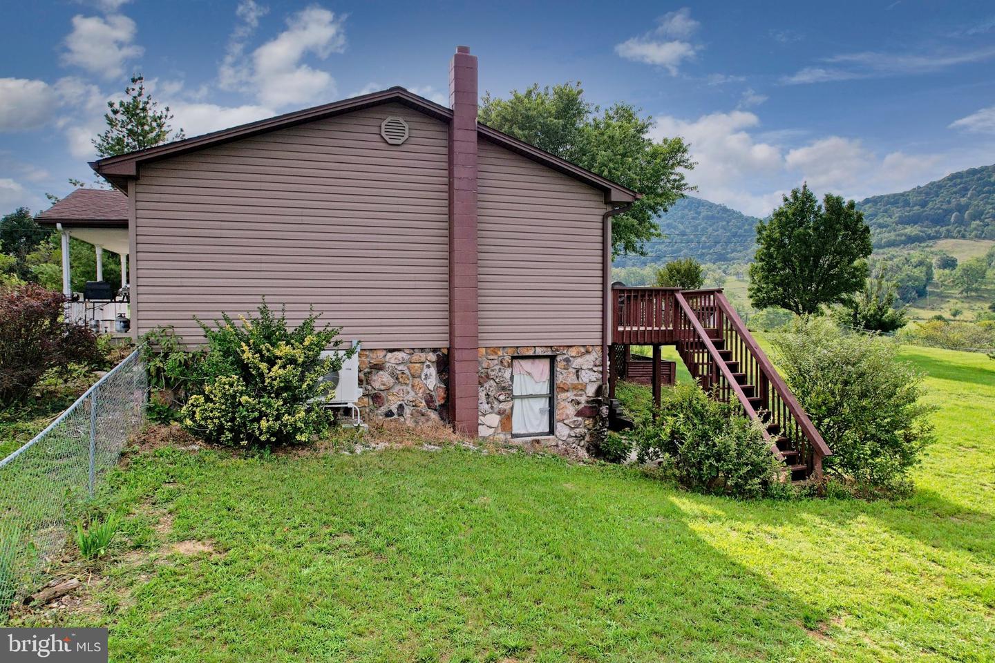 171 Twin Oaks Dr Property Photo 41