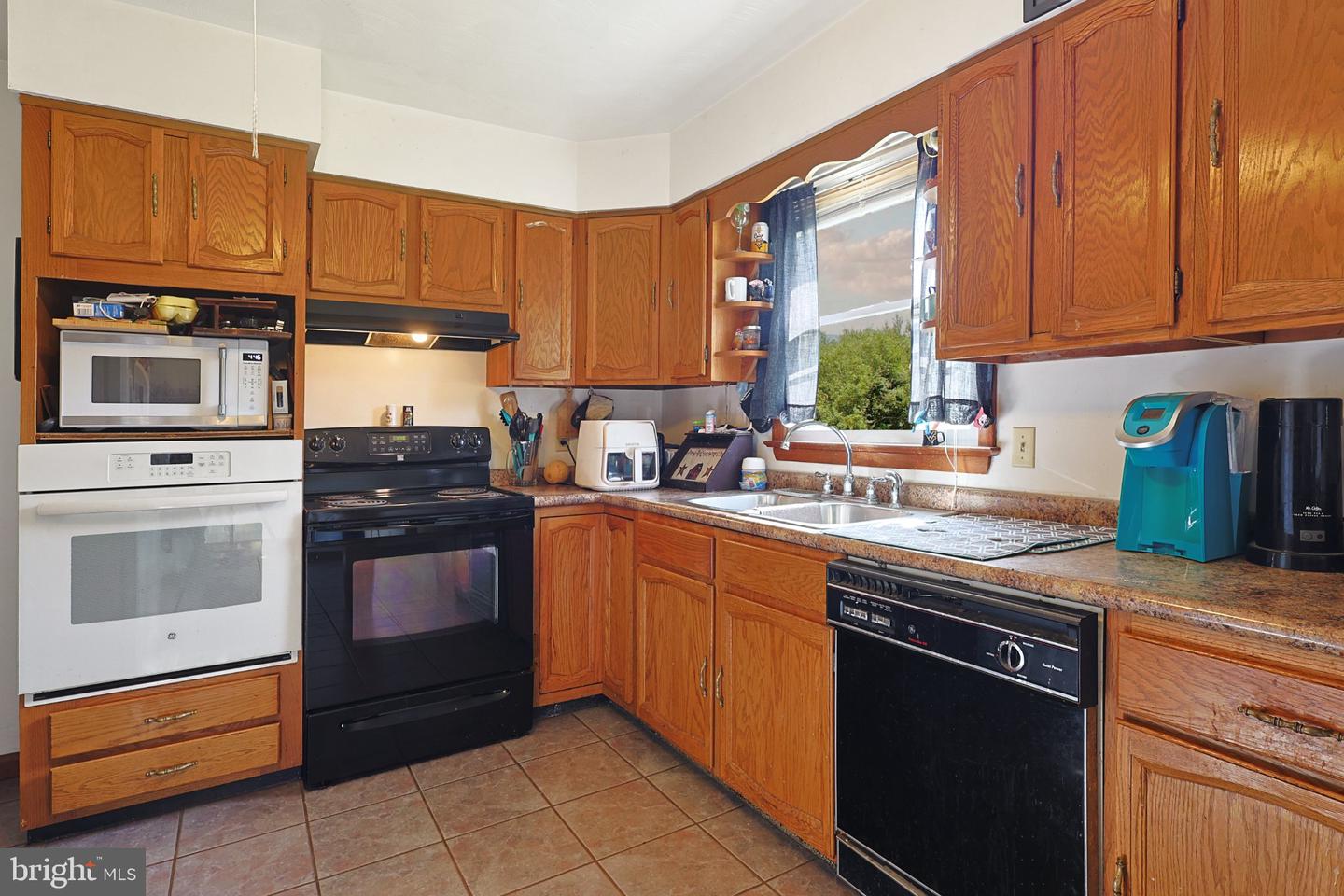 54 My Way Property Photo 18