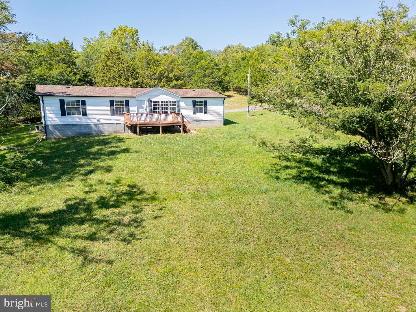 79 Humidity Ln Property Photo 1