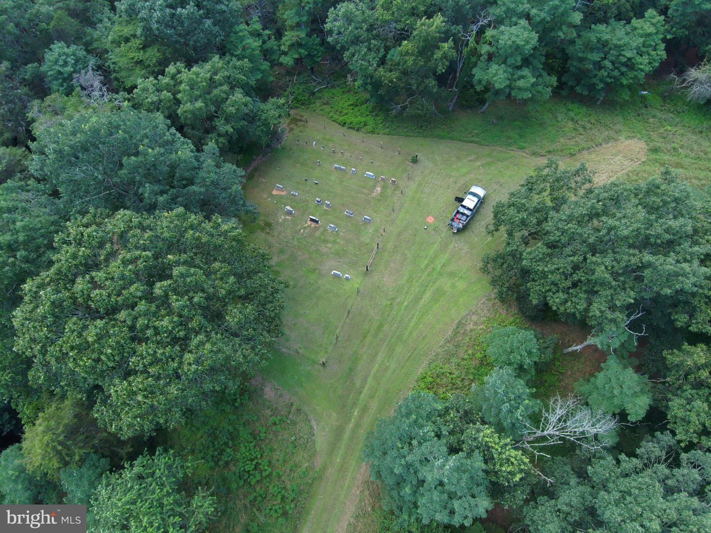 276 Cullers Run Property Photo 4