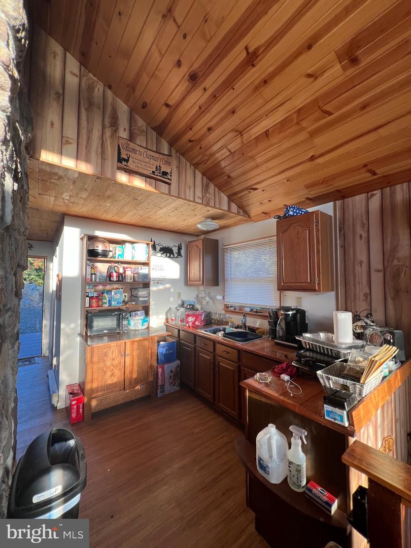 1604 High Knob Rd Property Photo 35