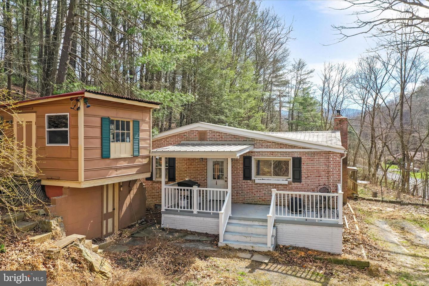 3699 Waites Run Rd Property Photo 12