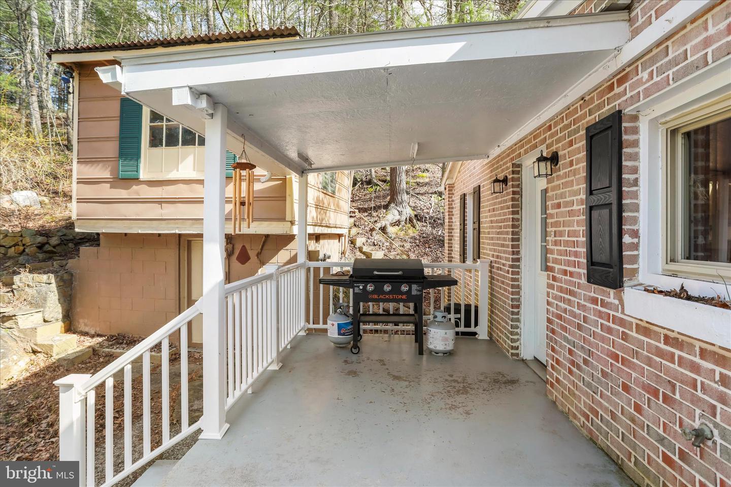 3699 Waites Run Rd Property Photo 14