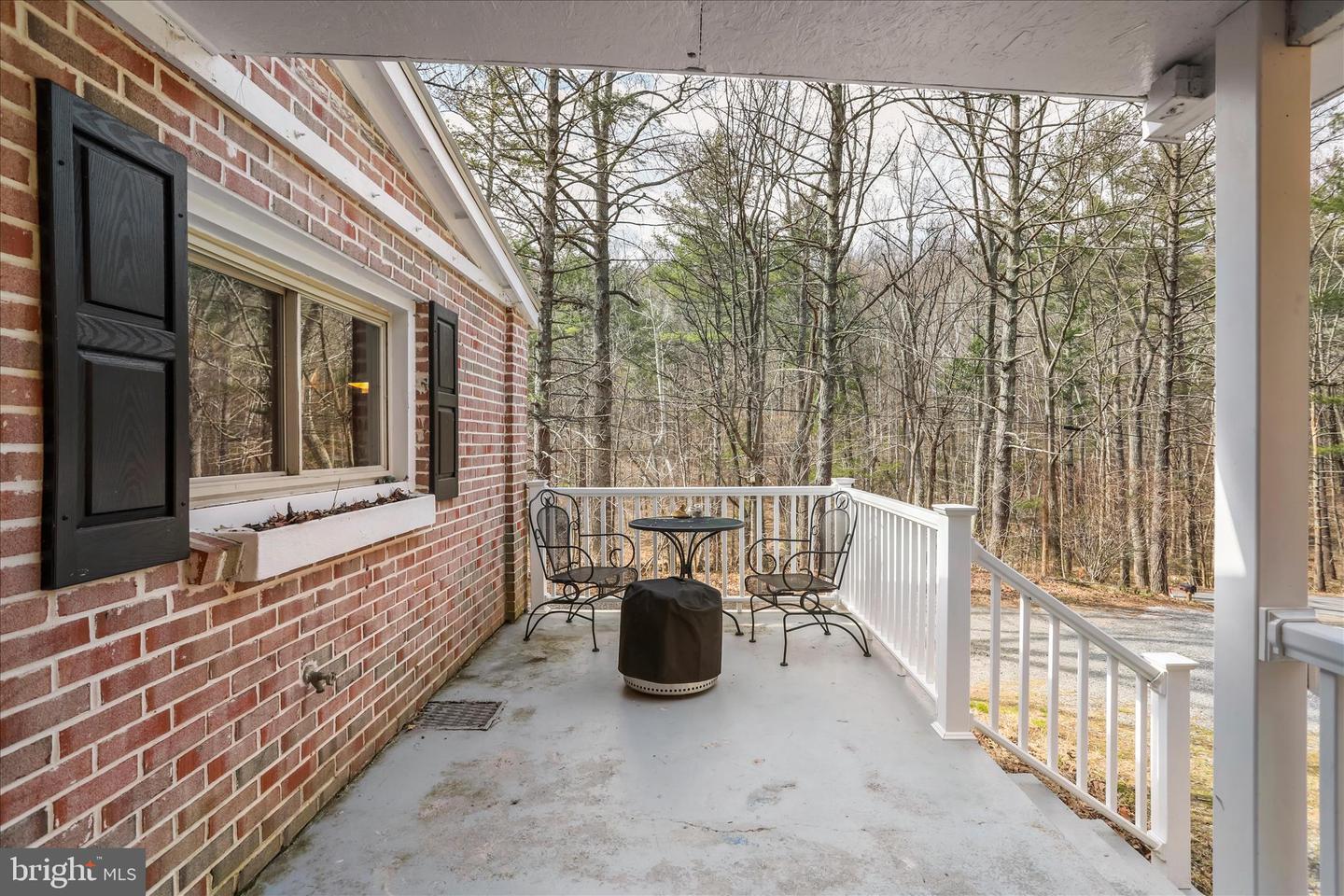 3699 Waites Run Rd Property Photo 15