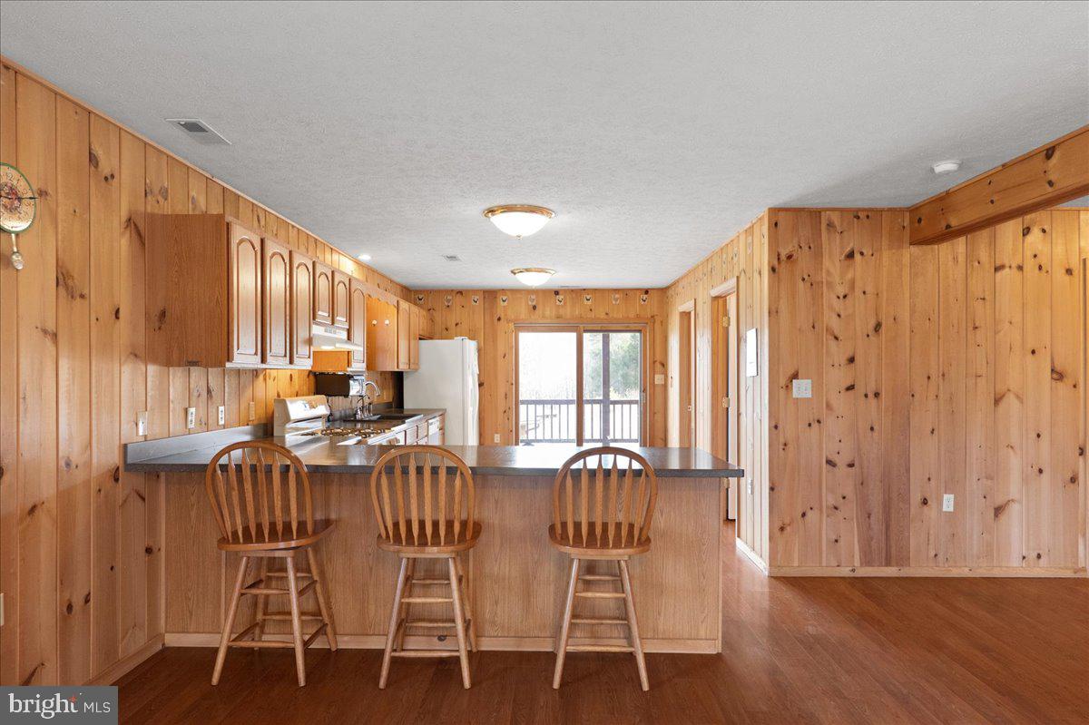325 Coyote Run Rd Property Photo 16