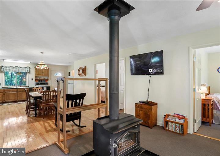 883 White Oak Crossing Rd Property Photo 11