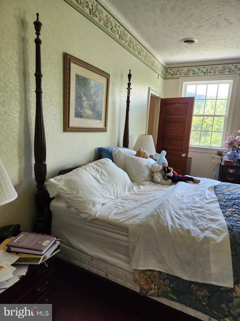 312 Tanager Drive Property Photo 20