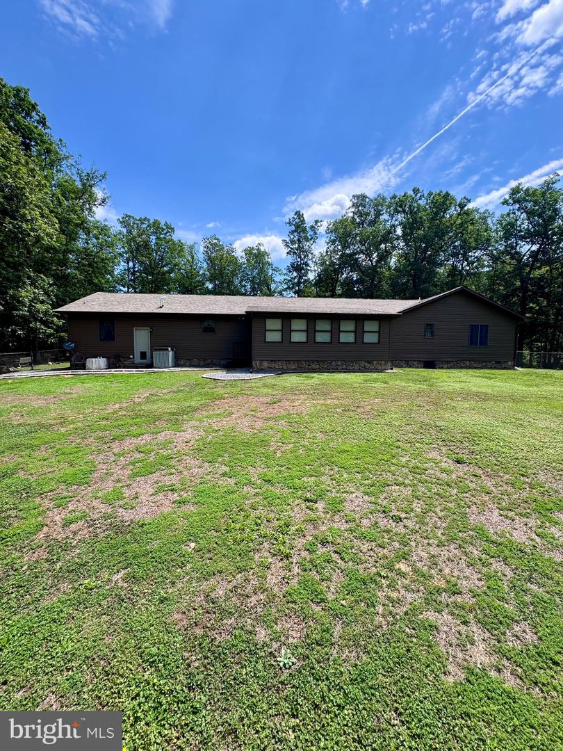 544 Summit Dr Property Photo 8