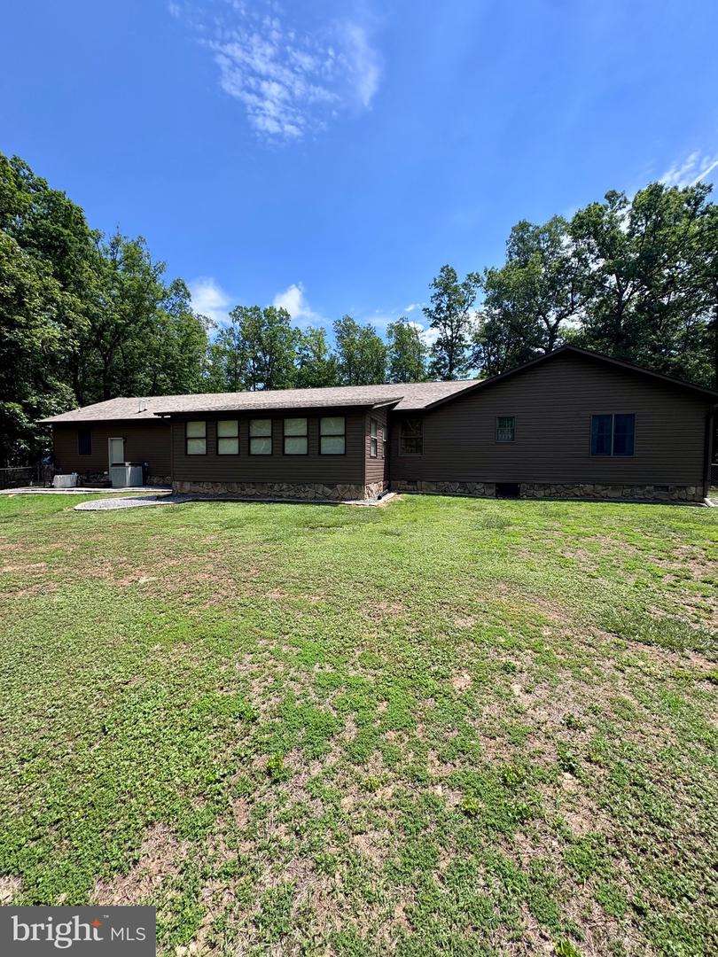 544 Summit Dr Property Photo 9