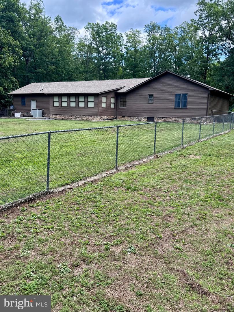 544 Summit Dr Property Photo 18
