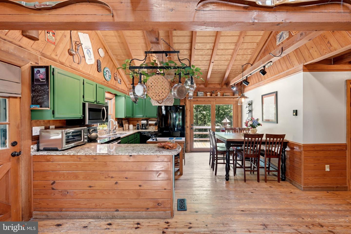 146 Deer Hvn Property Photo 11