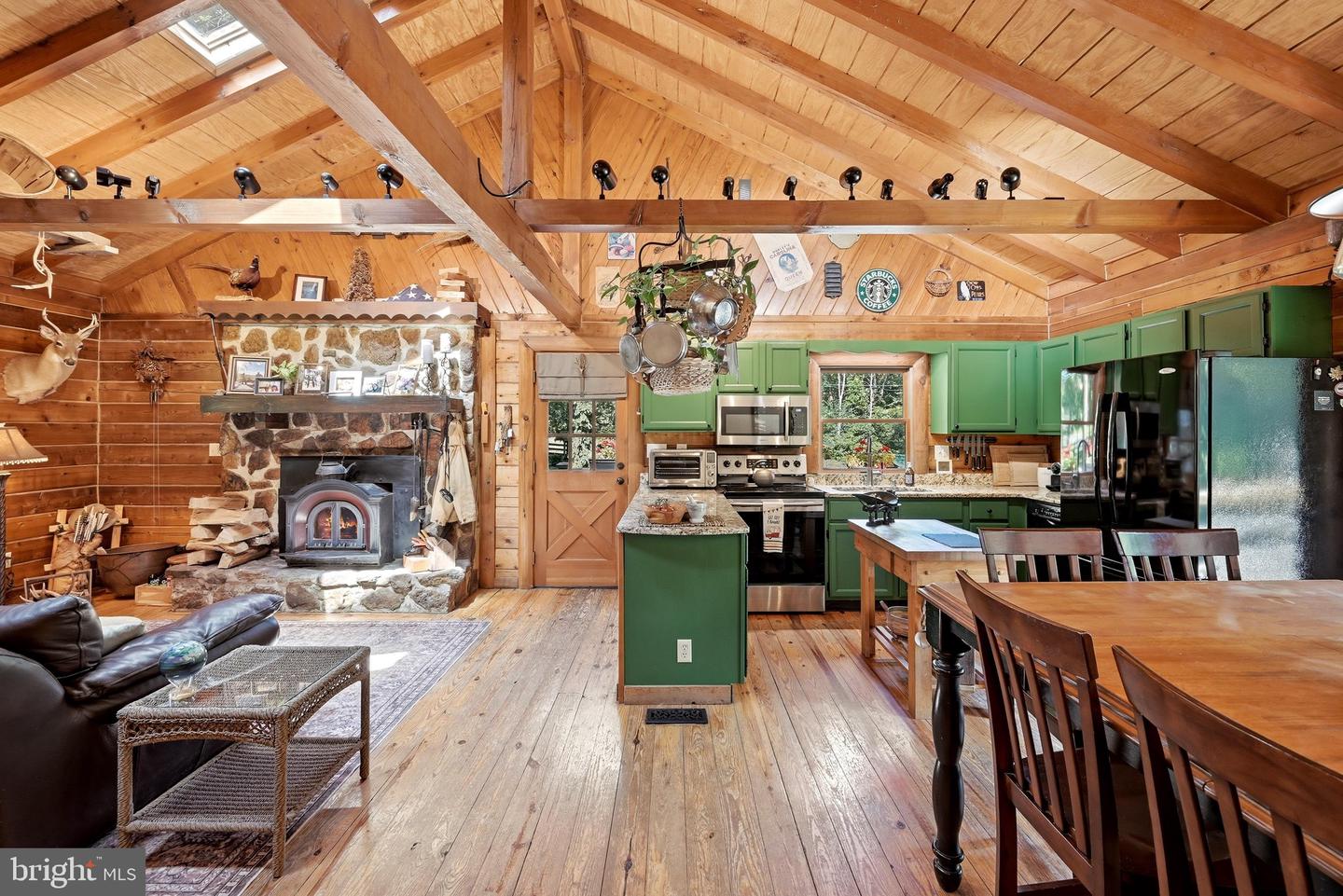 146 Deer Hvn Property Photo 12