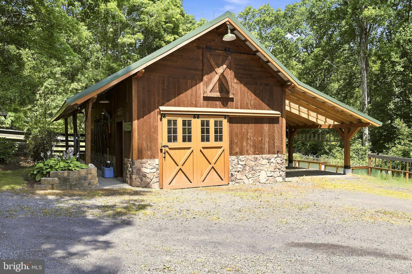 146 Deer Hvn Property Photo 49