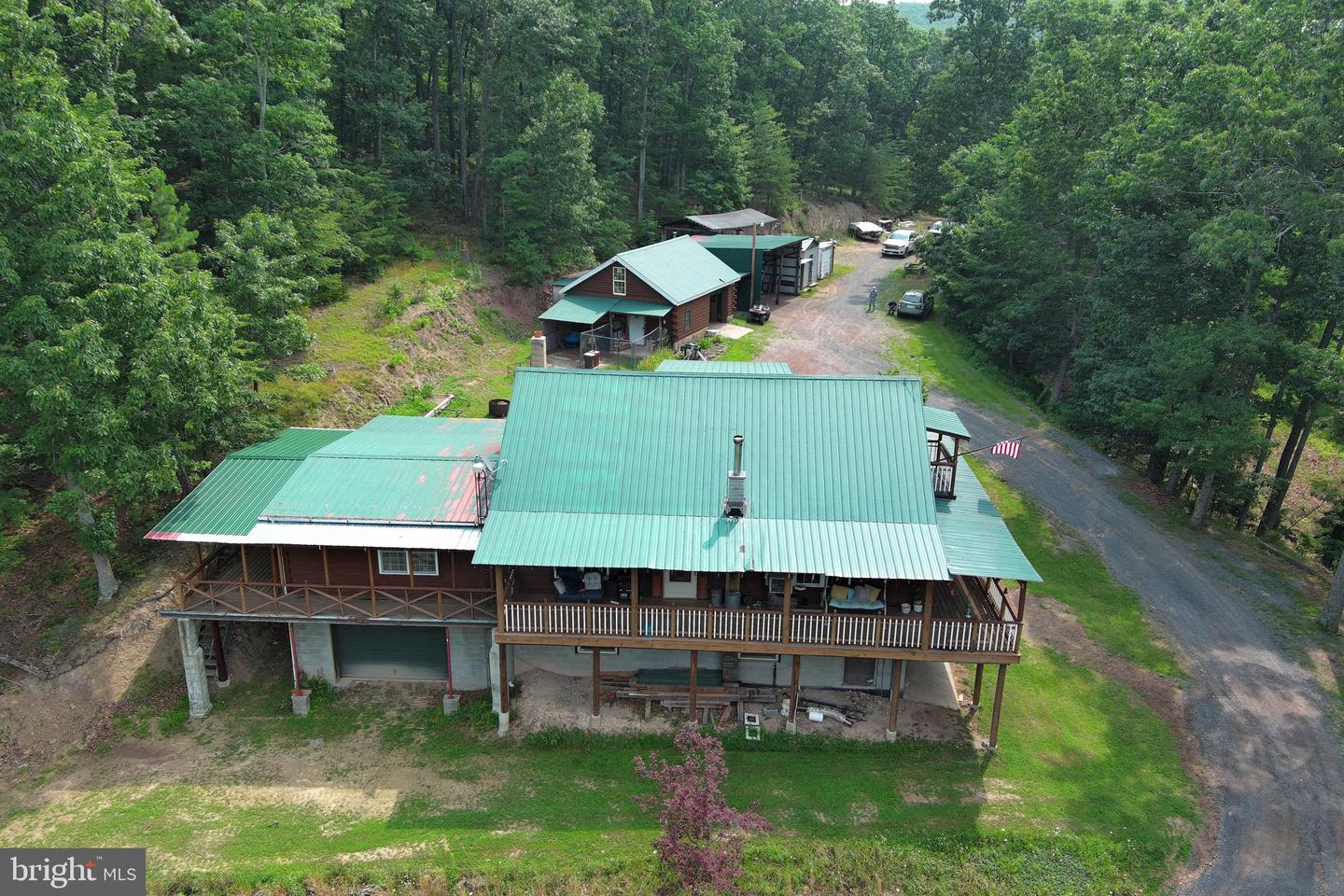 954 Rusty Ln Property Photo 5