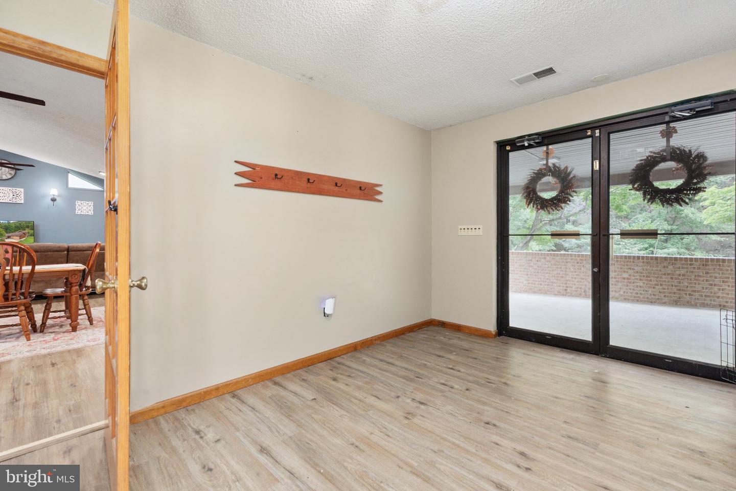 6980 State Road 55 Property Photo 4