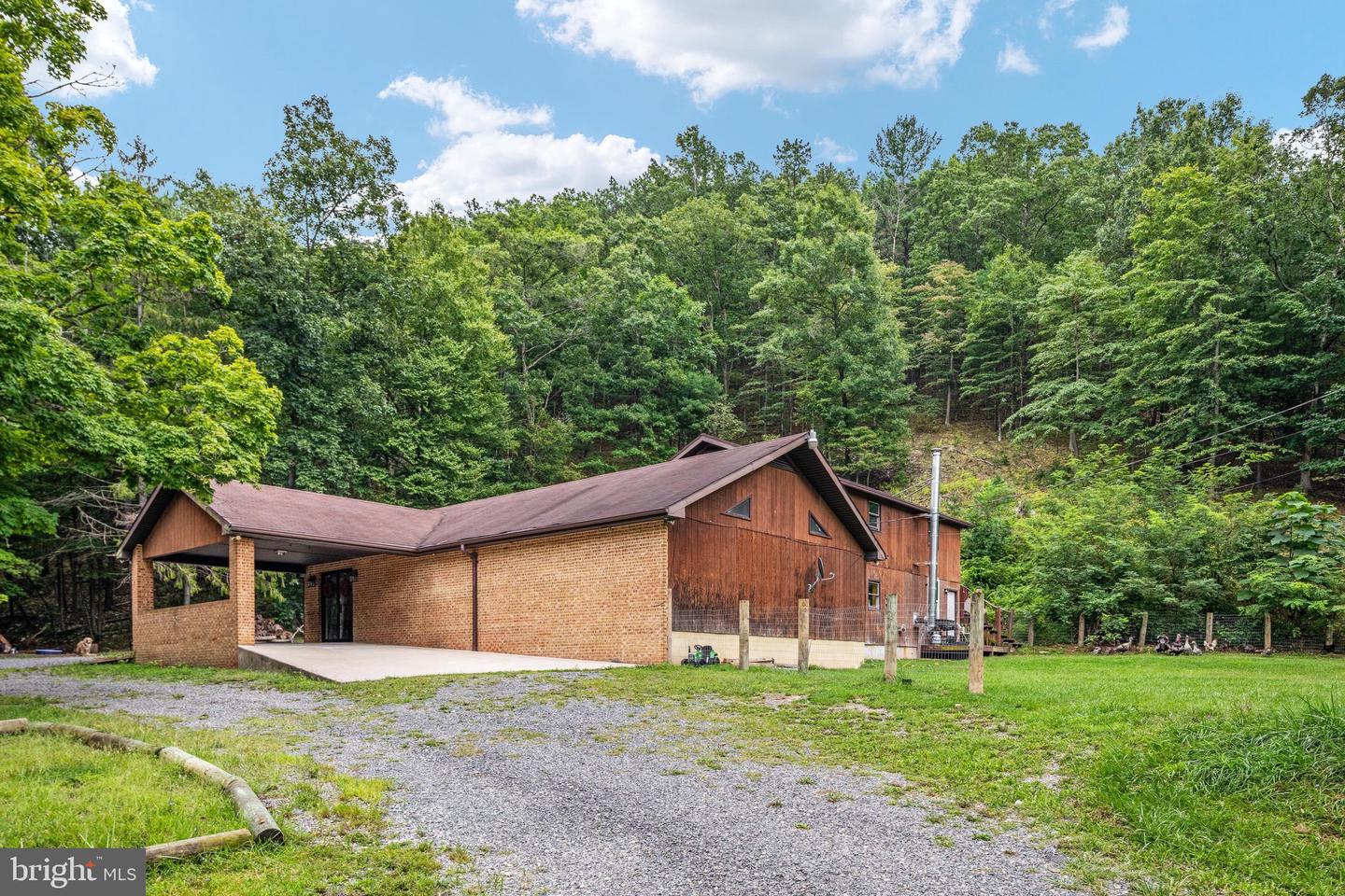 6980 State Road 55 Property Photo 37