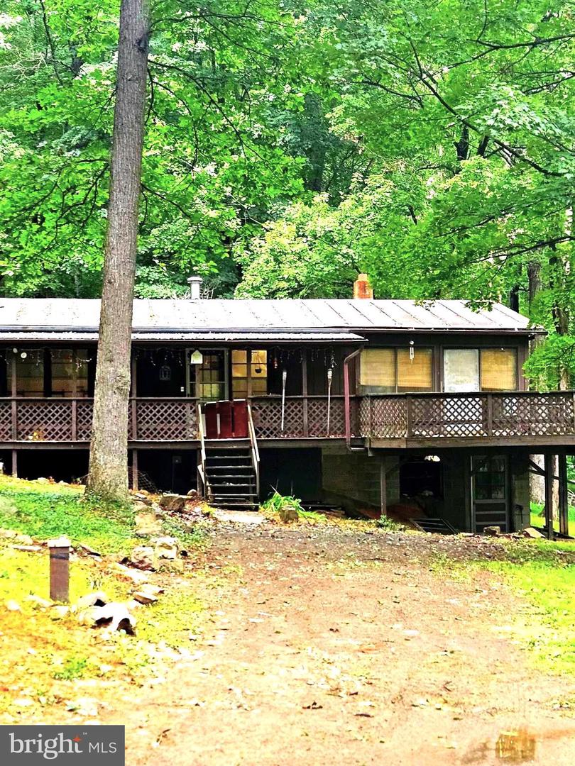336 HOWARD DELAWDER LN