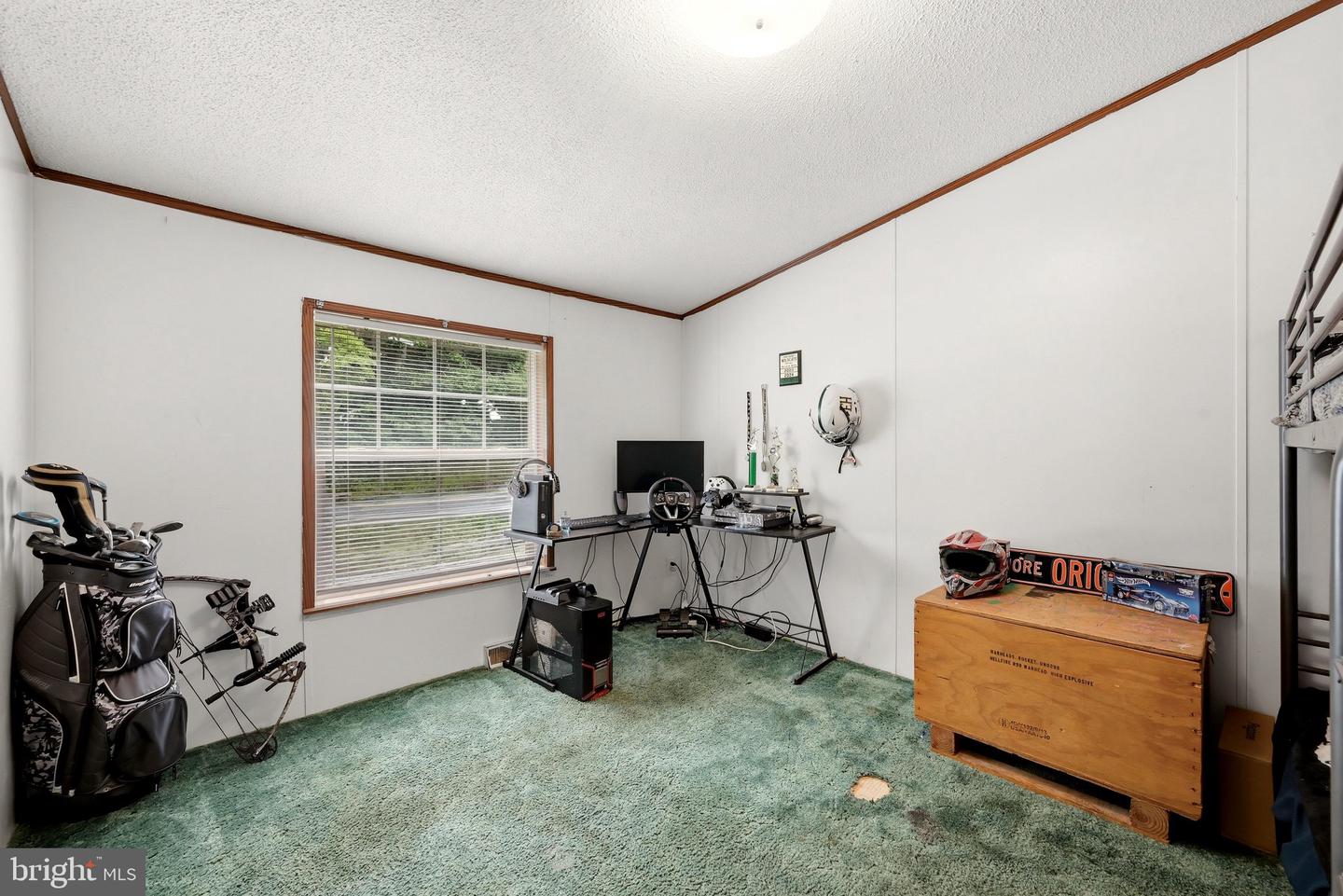 659 N Mountain Rd Property Photo 17